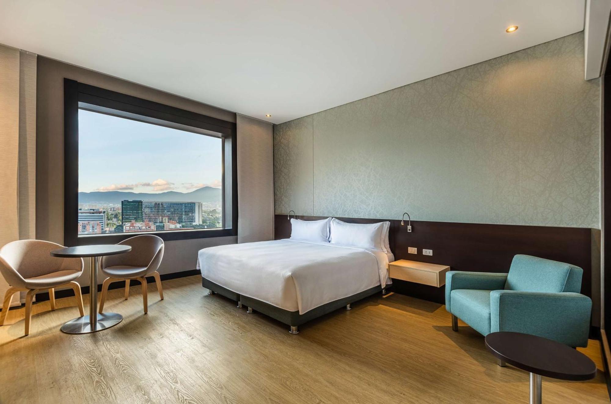 ホテル Hilton Doubletree Bogota Salitre Ar エクステリア 写真